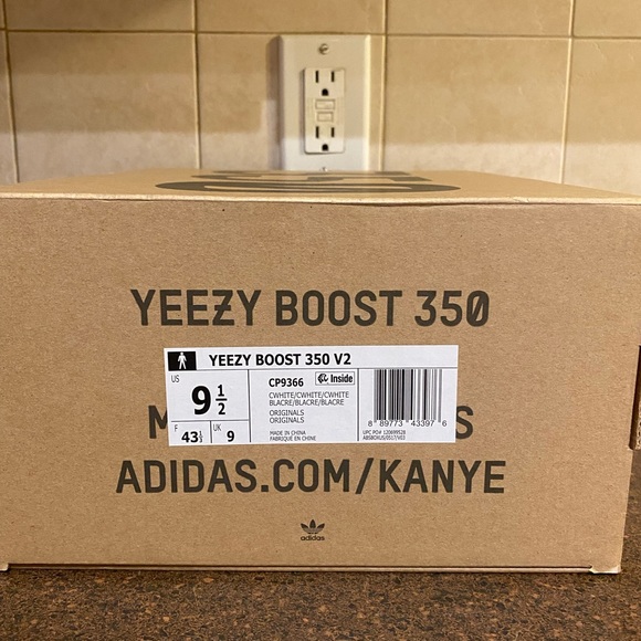 Yeezy Boost 350 V2 Cream - Picture 4 of 5